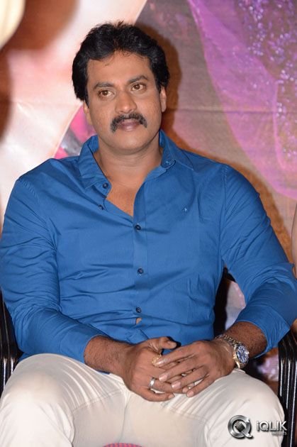 Jakkanna-Movie-Platinum-Disc-Function